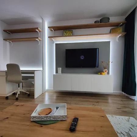 Comfortable Apart, Old Town, Free Parking, Fast Wi-fi, Lift, Ac, Self Check-in 24h, Stare Miasto, Winda, Nowy Budynek, Garaz 0 Zl, Klimatyzacja Apartmán Vratislav